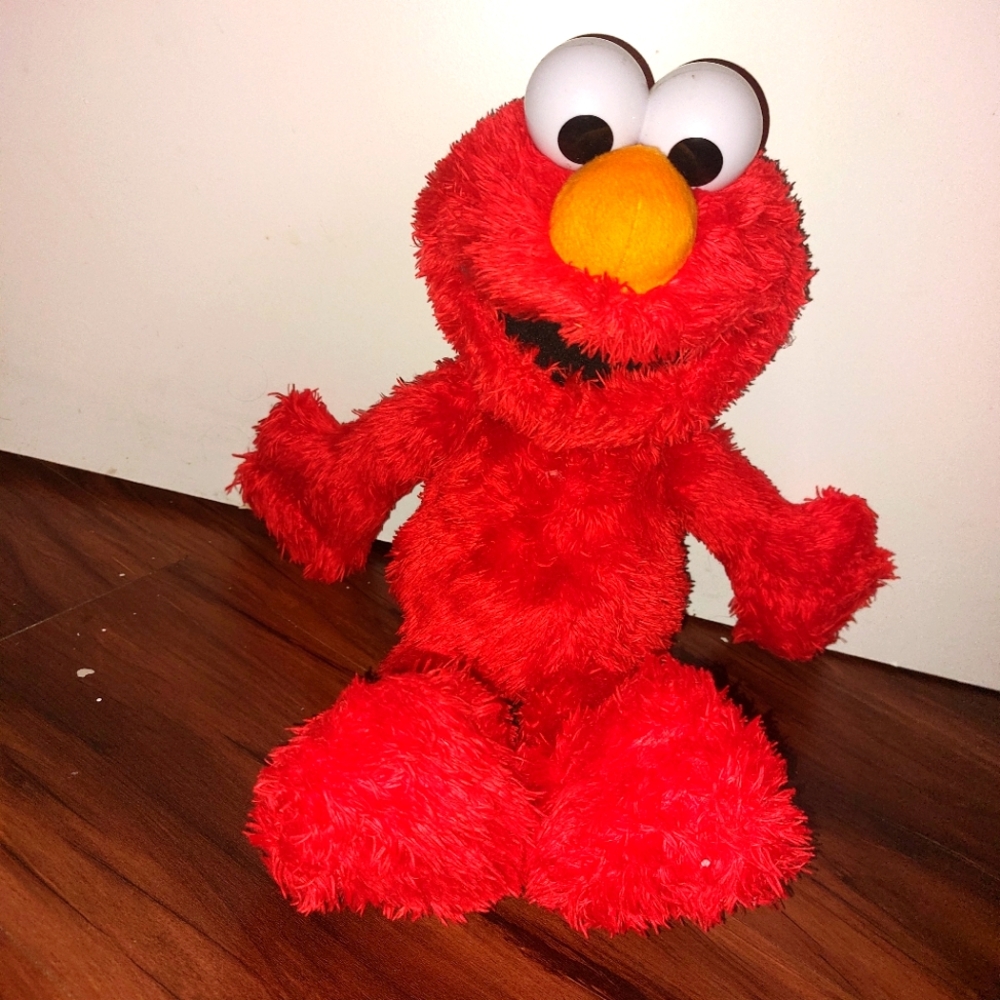 Electronic Elmo plush